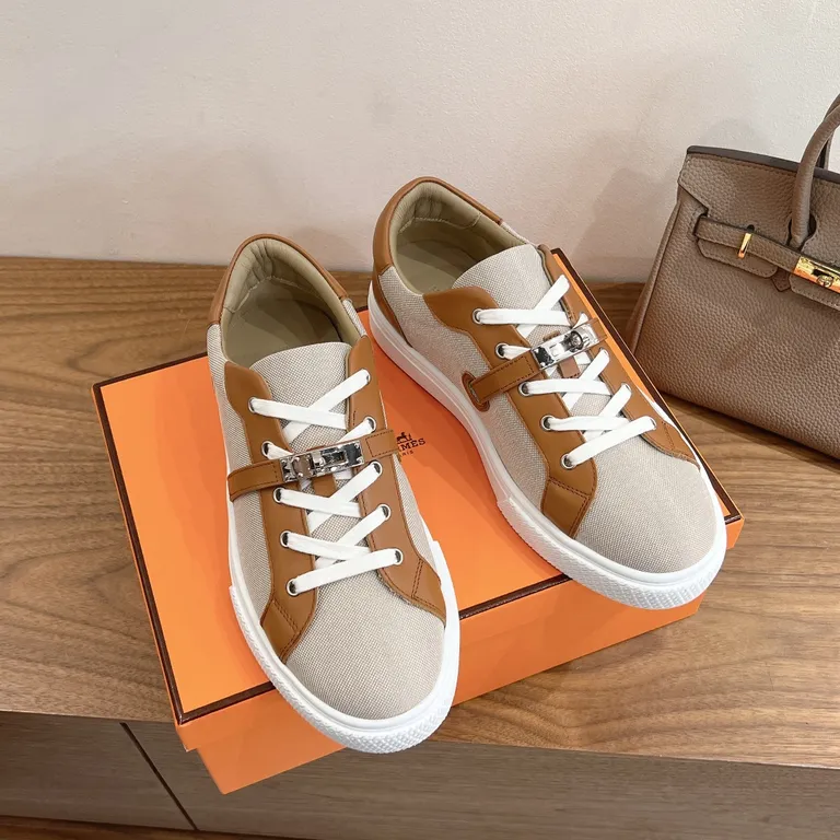 Hermes Shoe 